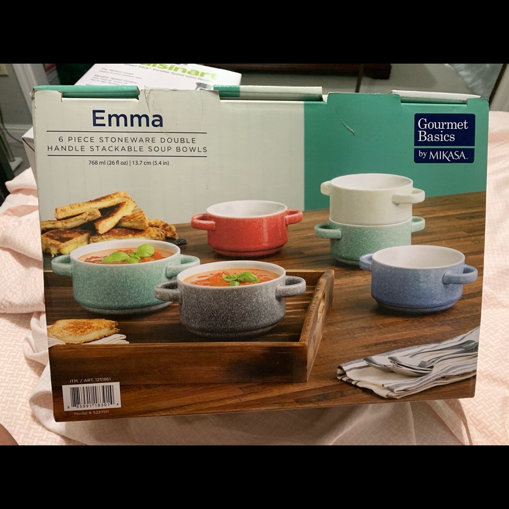 BRAND NEW 6-Piece Mikasa Stoneware Soup Bowls